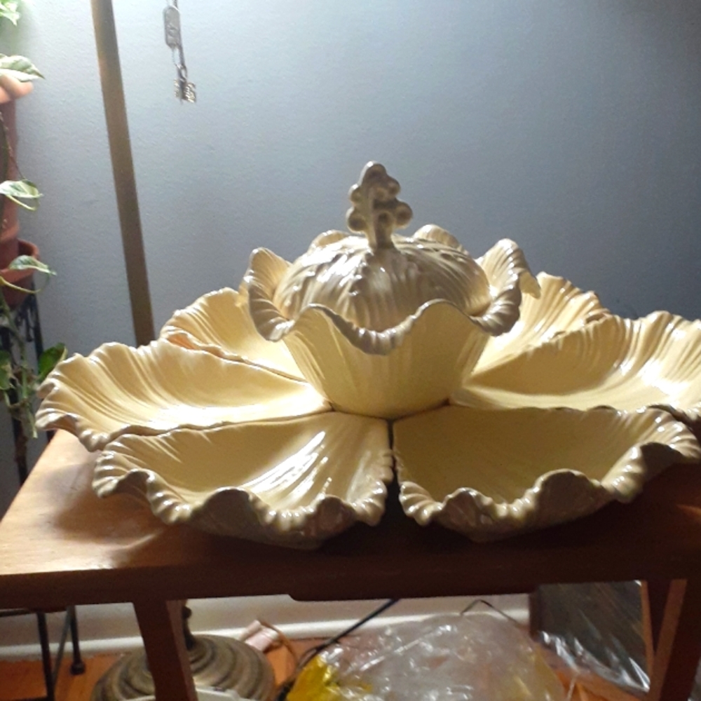 Vintage California Pottery, WP 855 Dip set.